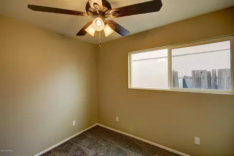 4254 E Apollo Rd, Phoenix, AZ 85042 photo 4