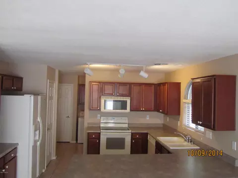 6647 E Rollins St, Mesa, AZ 85215 photo 5