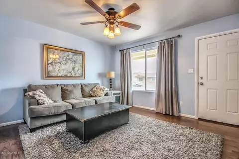 1063 W Hackamore St, Mesa, AZ 85201 photo 3