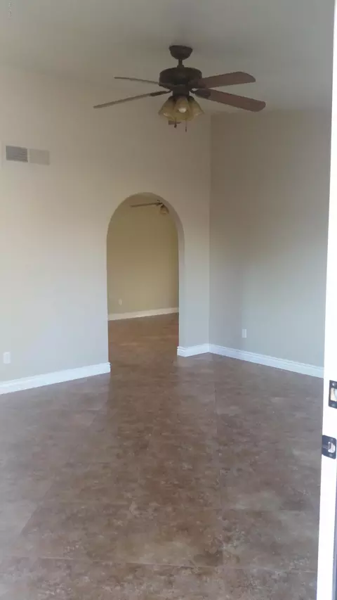 2319 E Florian Cir, Mesa, AZ 85204 photo 1