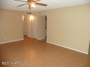 511 E Desert Dr, Phoenix, AZ 85042 photo 12