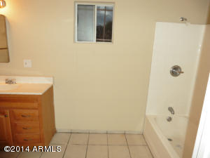 511 E Desert Dr, Phoenix, AZ 85042 photo 14