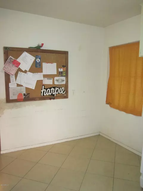 102 N Hunt Dr E, Mesa, AZ 85203 photo 3