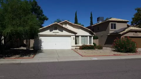 4302 E Rosemonte Dr, Phoenix, AZ 85050 photo 2