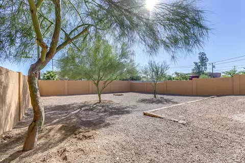 329 E Vogel Ave, Phoenix, AZ 85020 photo 35
