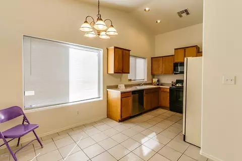 329 E Vogel Ave, Phoenix, AZ 85020 photo 9