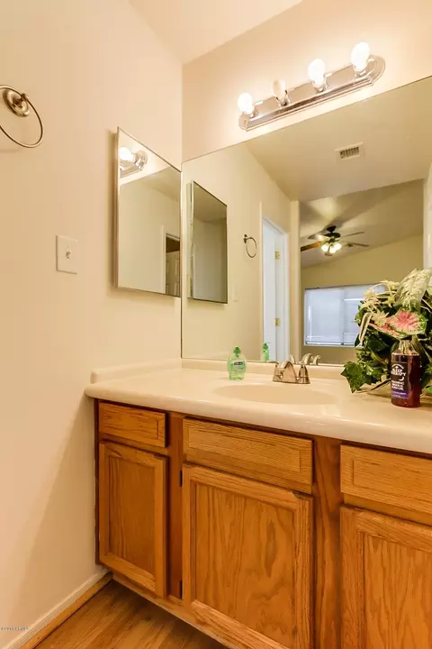 329 E Vogel Ave, Phoenix, AZ 85020 photo 23