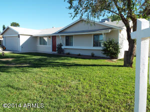 4011 E Surrey Ave, Phoenix, AZ 85032 photo 3