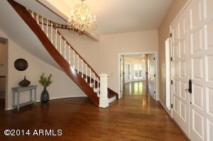 513 E Horseshoe Ave, Gilbert, AZ 85296 photo 2