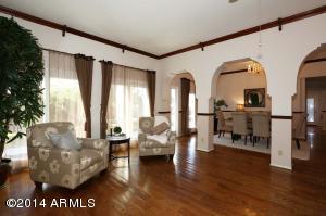 513 E Horseshoe Ave, Gilbert, AZ 85296 photo 4