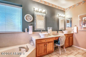 1535 E Horseshoe Ave, Gilbert, AZ 85296 photo 27