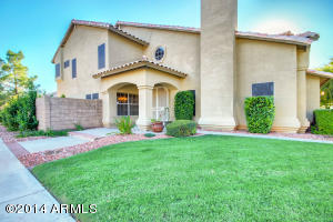 1535 E Horseshoe Ave, Gilbert, AZ 85296 photo 4
