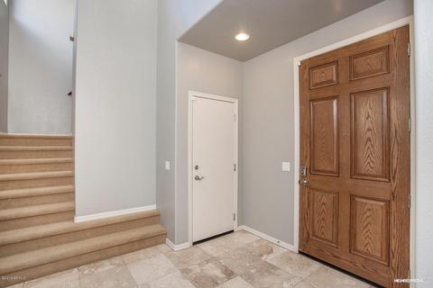 3966 E Crest Ln, Phoenix, AZ 85050 photo 14