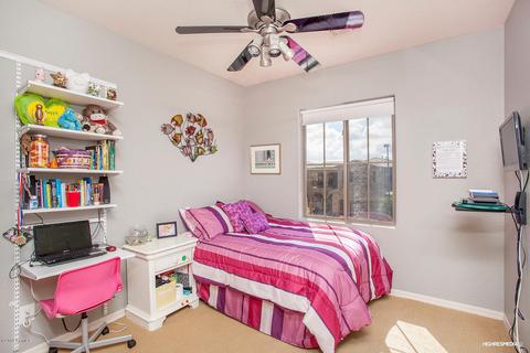 3966 E Crest Ln, Phoenix, AZ 85050 photo 18