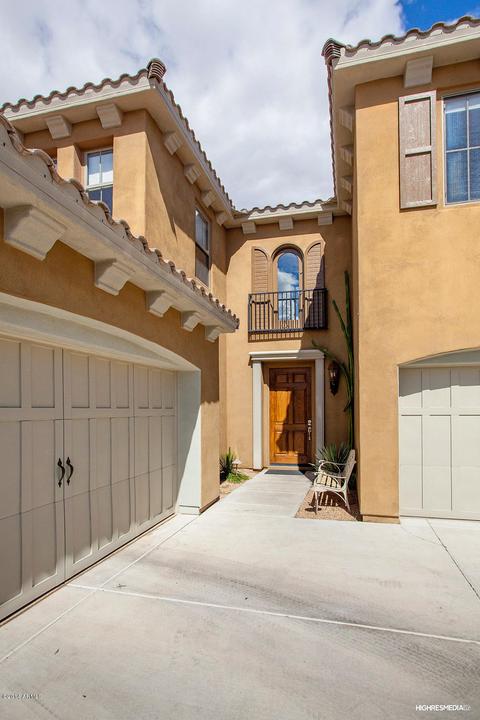 3966 E Crest Ln, Phoenix, AZ 85050 photo 2