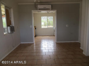2441 E Winston Dr, Phoenix, AZ 85042 photo 7