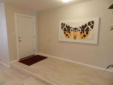 2105 E La Donna Dr, Tempe, AZ 85283 photo 3
