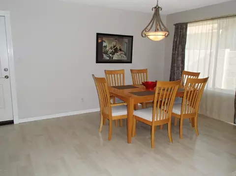 2105 E La Donna Dr, Tempe, AZ 85283 photo 7