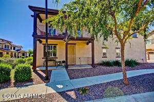 1689 Elgin St, Gilbert, AZ 85295 photo 2