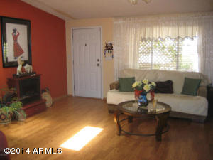 327 N Gold Dr, Apache Junction, AZ 85120 photo 5