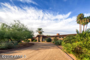 4316 E Stanford Dr, Phoenix, AZ 85018 photo 2