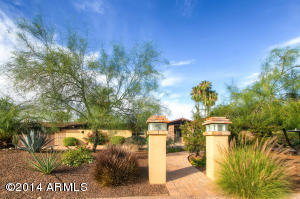 4316 E Stanford Dr, Phoenix, AZ 85018 photo 3