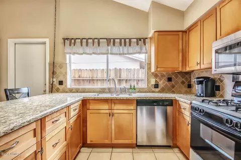 2833 El Moro Ave, Mesa, AZ 85204 photo 15