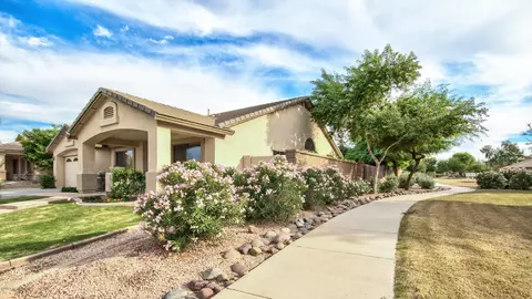 3905 E Baranca Rd, Gilbert, AZ 85297 photo 2