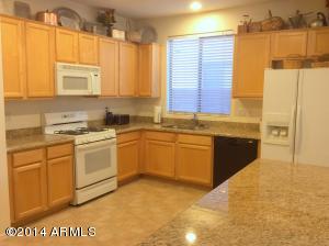 846 E Sherri Dr, Gilbert, AZ 85296 photo 7