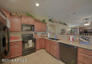 3424 E Crescent Way, Gilbert, AZ 85298 photo 11