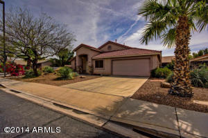 1809 E Rawhide St, Gilbert, AZ 85296 photo 1