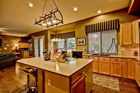 1496 E Pinto Ct, Gilbert, AZ 85296 photo 7