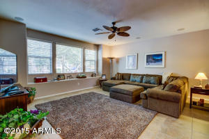 4357 E Selena Dr, Phoenix, AZ 85050 photo 4