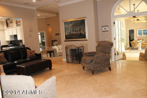 3197 E Stella Ln, Phoenix, AZ 85016 photo 9