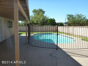 4348 E Lynne Ln, Phoenix, AZ 85042 photo 4