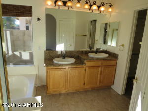 3815 E Kings Ave, Phoenix, AZ 85032 photo 8