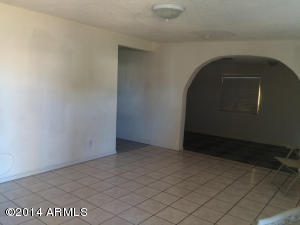 2653 E 1st Pl, Mesa, AZ 85213 photo 3