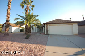 3933 E Waltann Ln, Phoenix, AZ 85032 photo 1