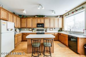 2891 Estrella Ct, Gilbert, AZ 85296 photo 10