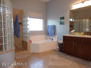 2238 E Orleans Dr, Gilbert, AZ 85298 photo 22