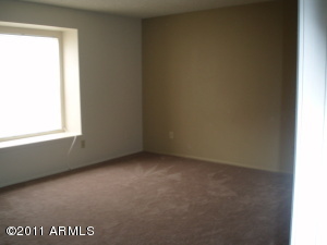 1027 E Lodge Dr, Tempe, AZ 85283 photo 4