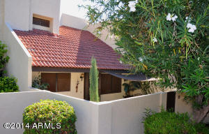 418 E Turquoise Ave, Phoenix, AZ 85020 photo 2