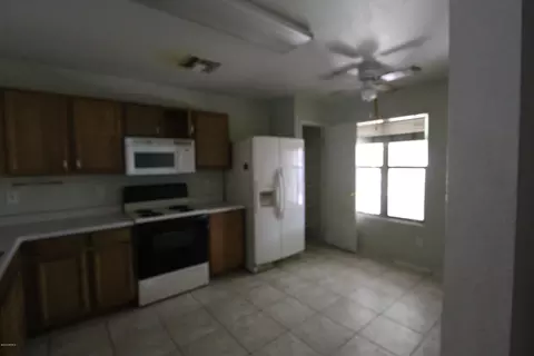 8440 E Natal Cir, Mesa, AZ 85209 photo 3