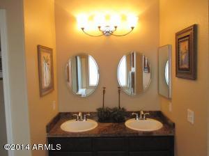 2287 E Ranch Rd, Gilbert, AZ 85296 photo 16