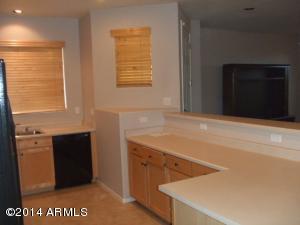 2852 E Dunbar Dr, Phoenix, AZ 85042 photo 4