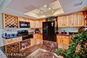 5017 E Summer Moon Ln, Phoenix, AZ 85044 photo 3