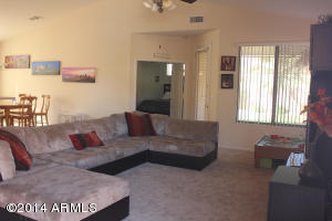 896 S Nielson St, Gilbert, AZ 85296 photo 4