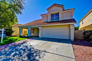 2223 E Lakecrest Dr, Gilbert, AZ 85234 photo 2