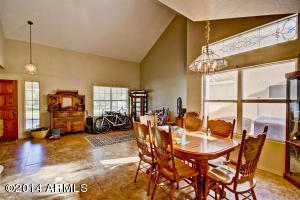 2223 E Lakecrest Dr, Gilbert, AZ 85234 photo 1