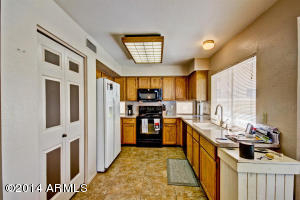 2223 E Lakecrest Dr, Gilbert, AZ 85234 photo 10